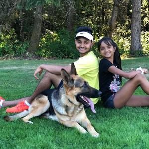 Meet your Posher, Valentina